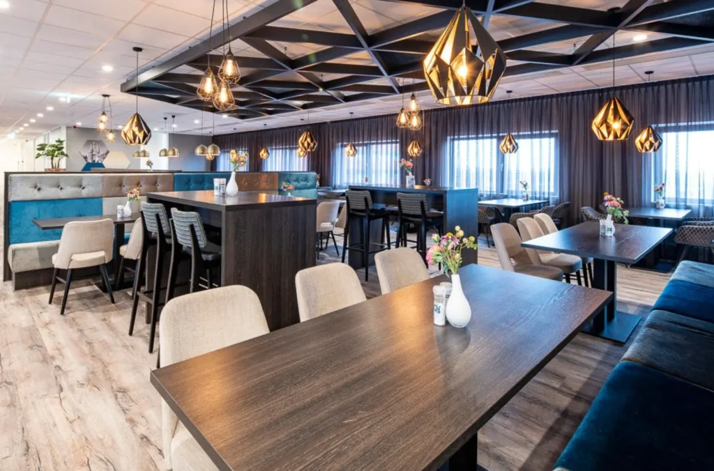 Lounge en zitgedeelte voor pauzes bij BCN vergaderlocatie Amsterdam