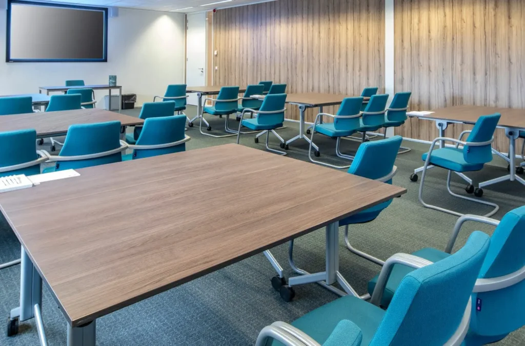 Restaurant en lounge bij BCN vergaderlocatie Zwolle